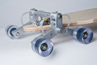 Illustration for article titled A Skateboard That Can Go Down Stairs